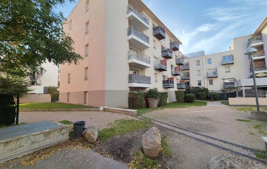 MAZALINE IMMOBILIER : Appartement | PIERRE-BENITE (69310) | 55 m2 | 190 000 € 